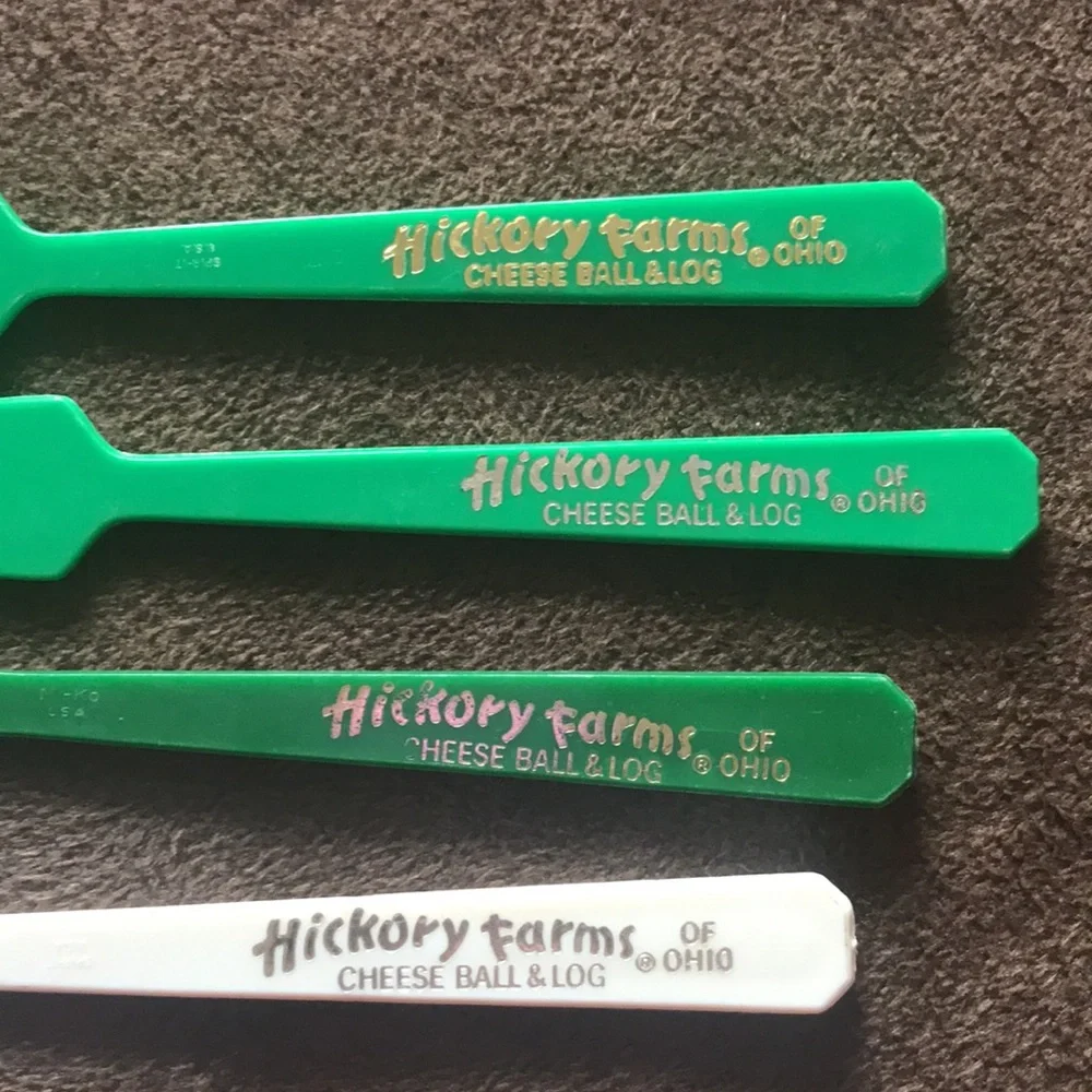 Vintage Hickory Farms of Ohio Cheese Ball & Log Mini Plastic 5” Green Spatulas